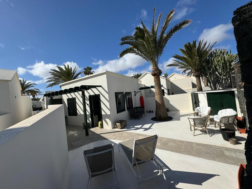 Luxury Bungalow Playa Roca Costa Teguise Esterno foto