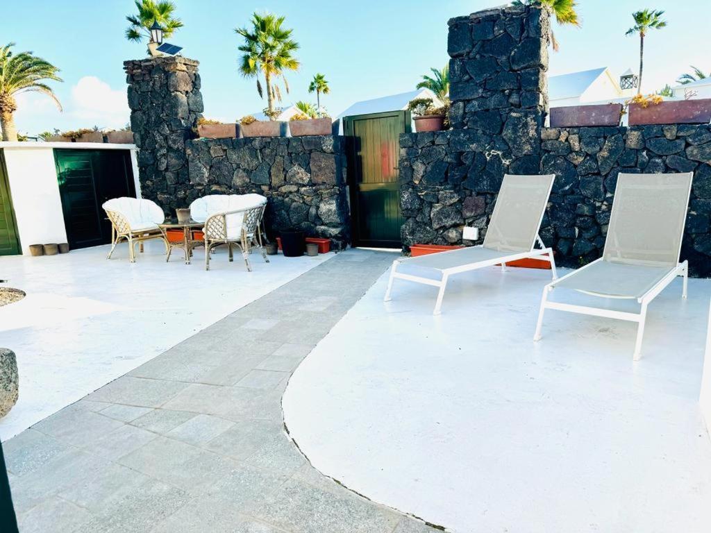 Luxury Bungalow Playa Roca Costa Teguise Esterno foto